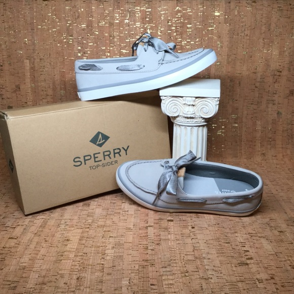 women's sailor boat shoe